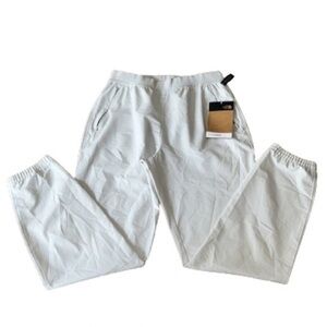 The North Face light gray wander jogger NWT size XS